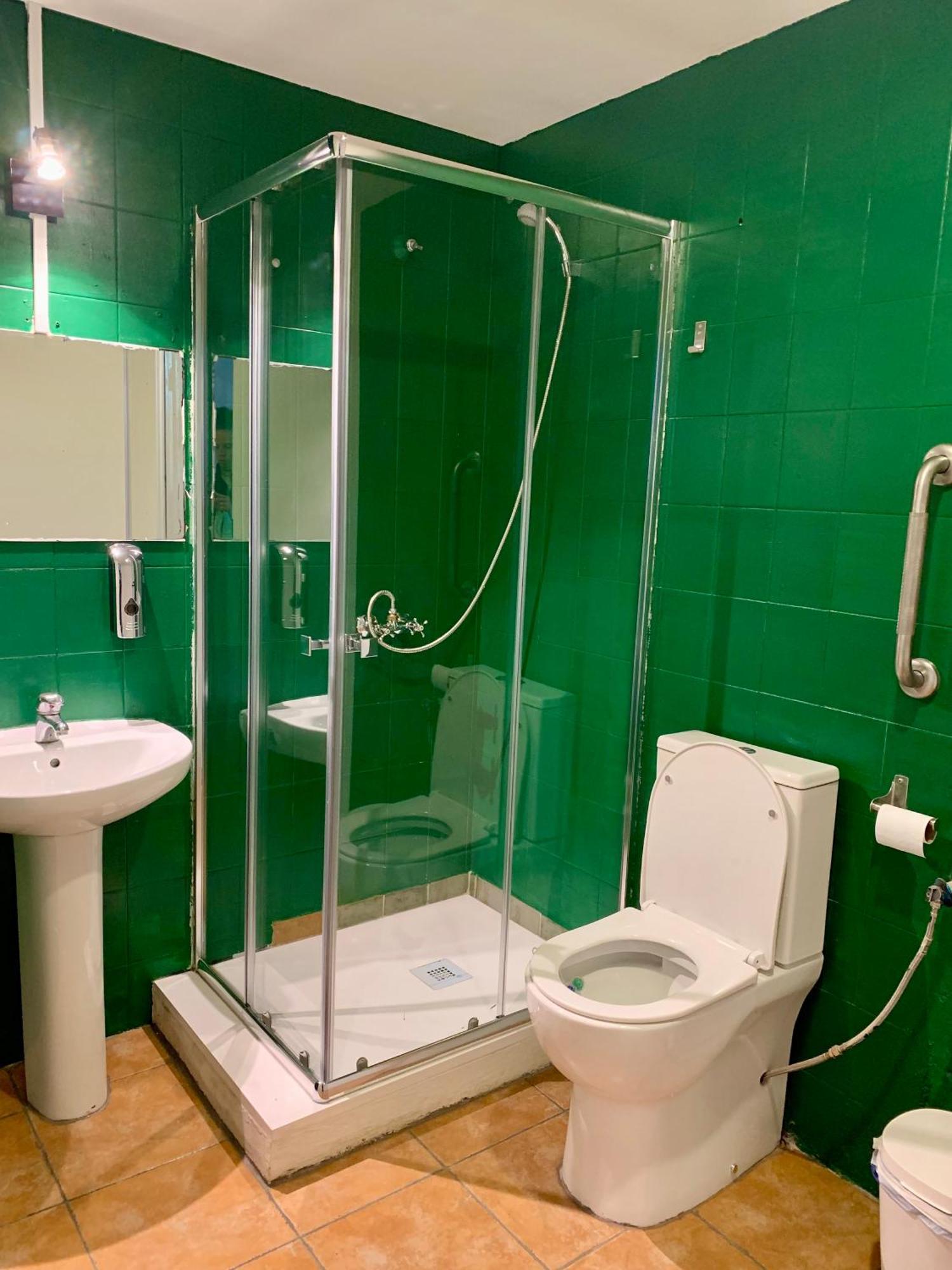 Spanglish Hostel Benidorm Luaran gambar